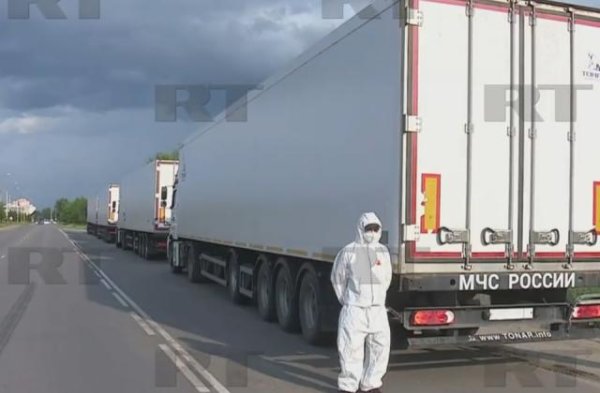 富瑞众投 俄乌交换阵亡遗体！乌军2400具换俄军0具，这交换比太逆天了